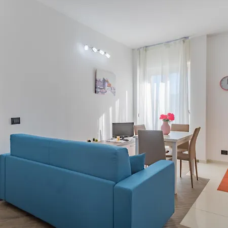 350mt Sea Trilocale With Balcony E Free Parking Lejlighed Loano