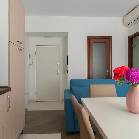 350mt Sea Trilocale With Balcony E Free Parking Lejlighed *