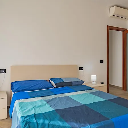 350mt Sea Trilocale With Balcony E Free Parking Loano